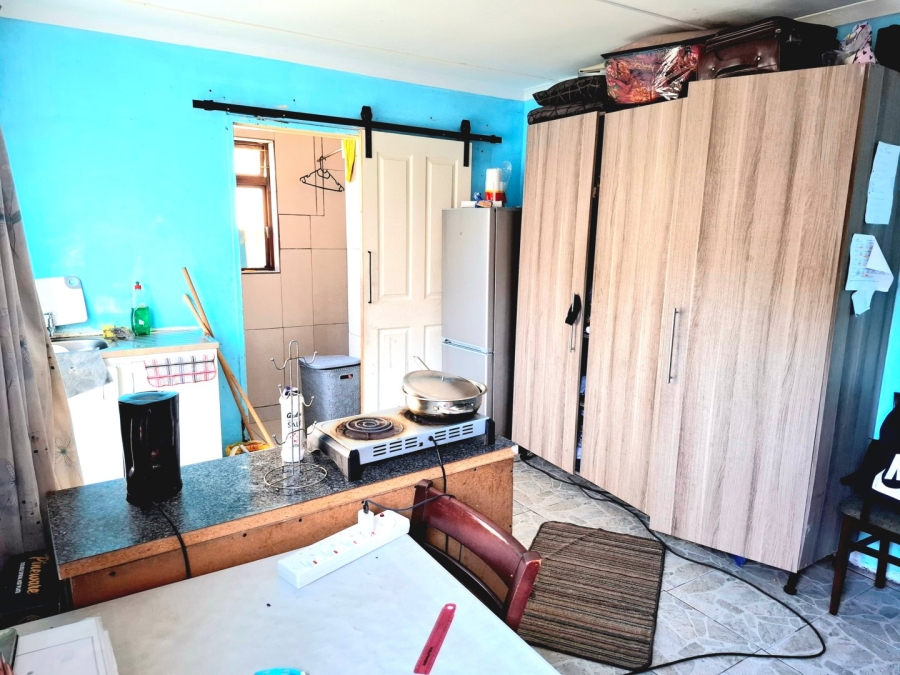 4 Bedroom Property for Sale in Oakdale Western Cape